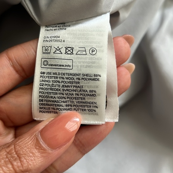 H&M Gray and White Plaid Coat - Picture 9 of 9